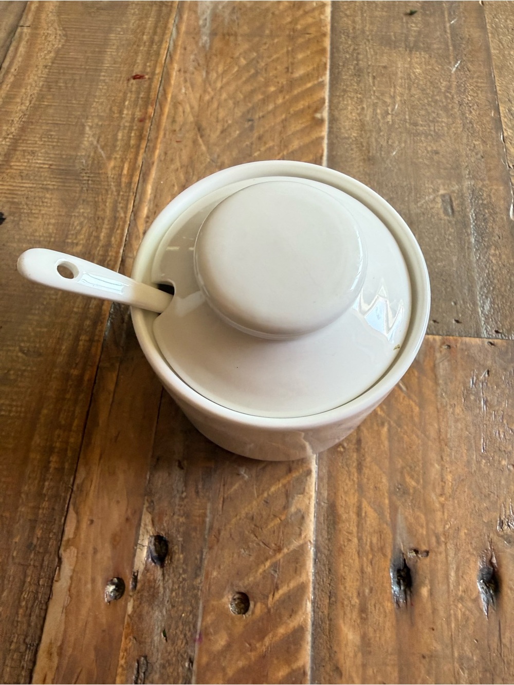 White Ceramic Sugar Bowl with Spoon - Classic Home Kitchen
